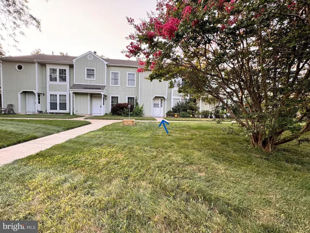 $515,000 | 4 Pond View Drive, Plainsboro, NJ 08536