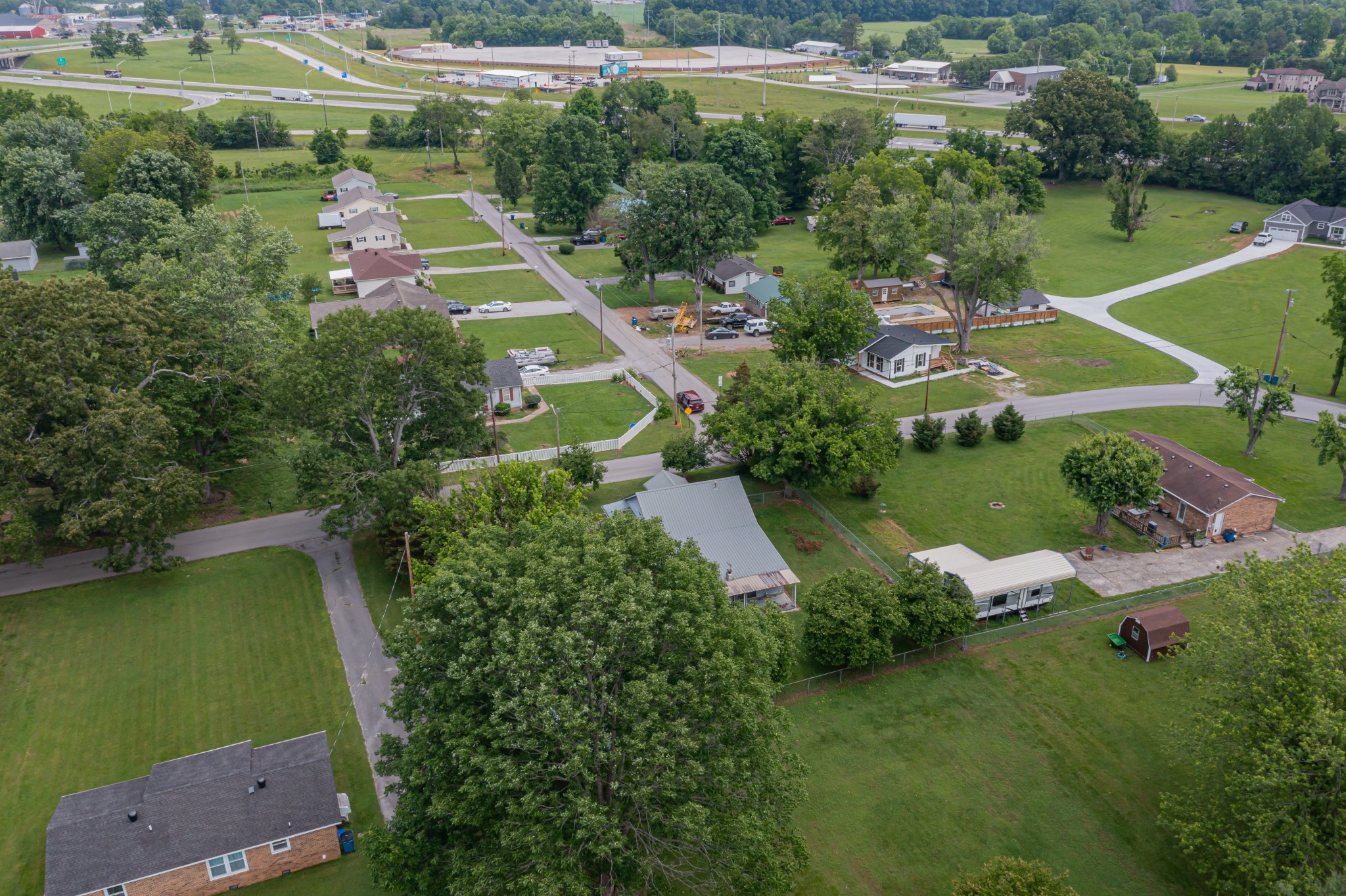 240 Old Bushy Branch Road Manchester, TN 37355 - Photo 4 of 34 Gallery Image 4