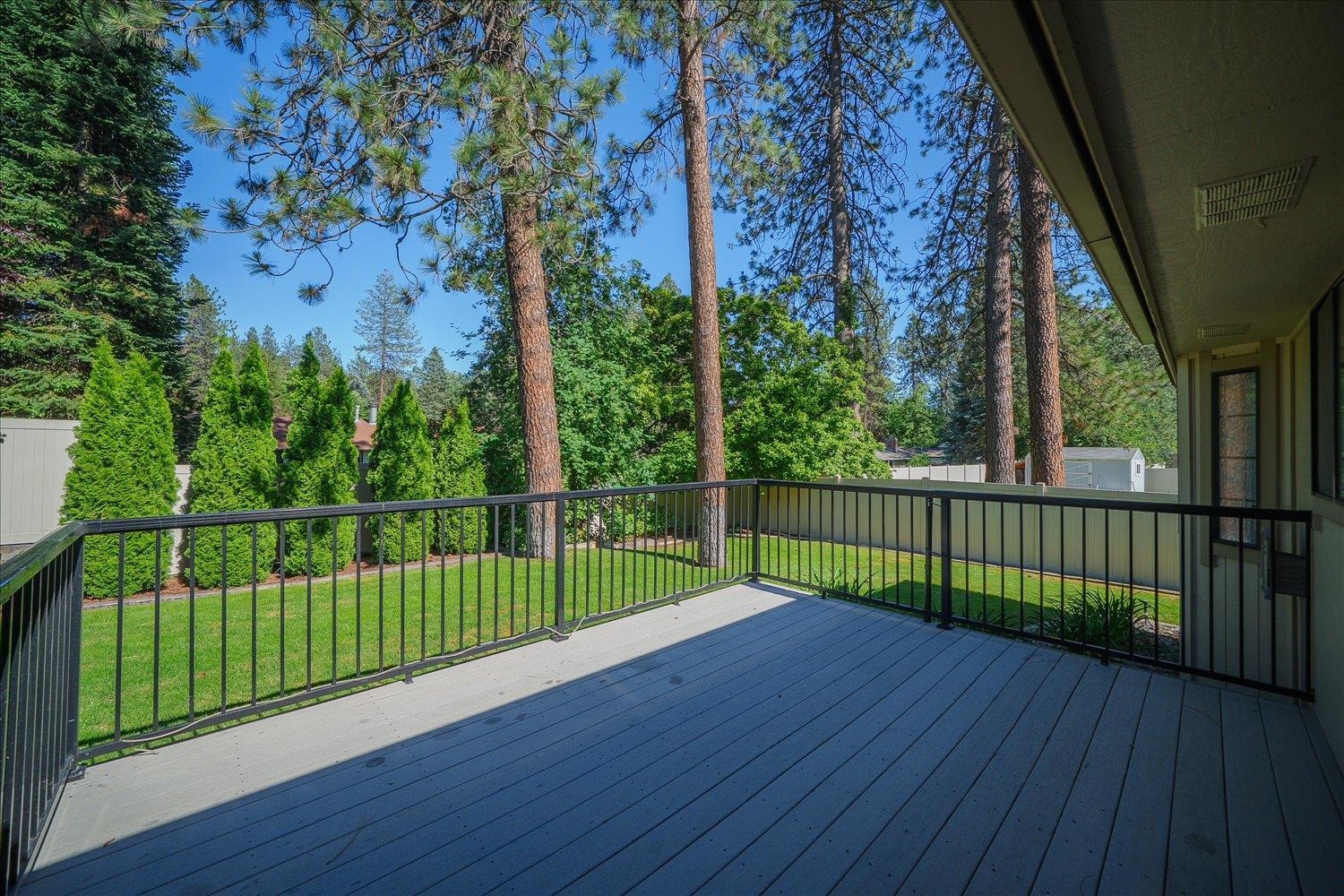 5116 West Ridgecrest Drive Spokane, WA 99208 - Photo 37 of 49