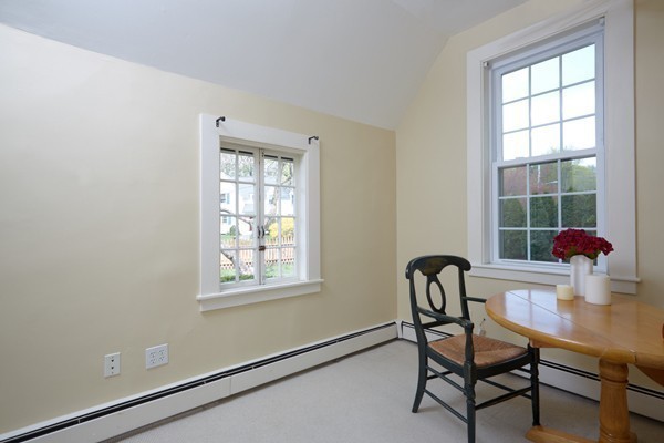 1 Grantland Road Wellesley, MA 02481 - Photo 9 of 18