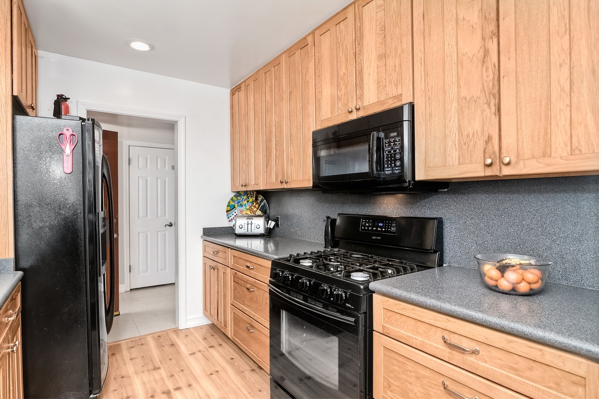 155 Falconer Road Escondido, CA 92027 - Photo 15 of 25