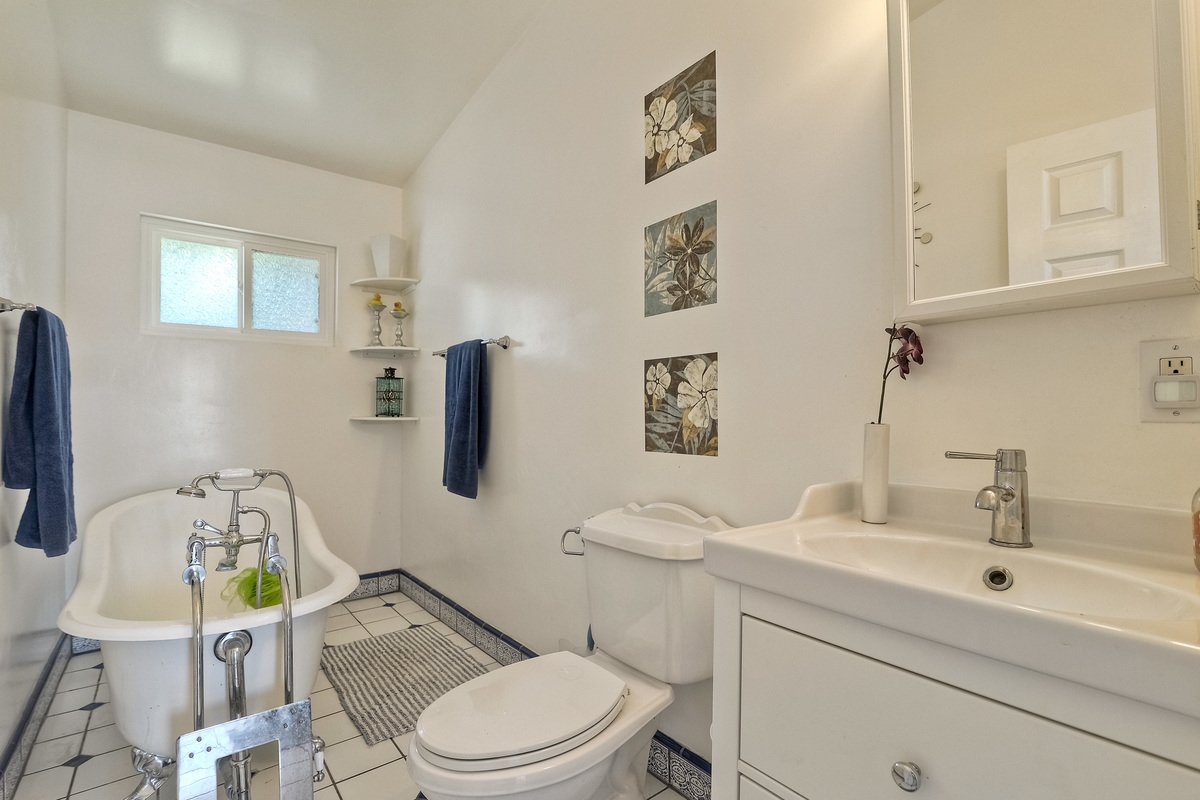 155 Falconer Road Escondido, CA 92027 - Photo 6 of 25