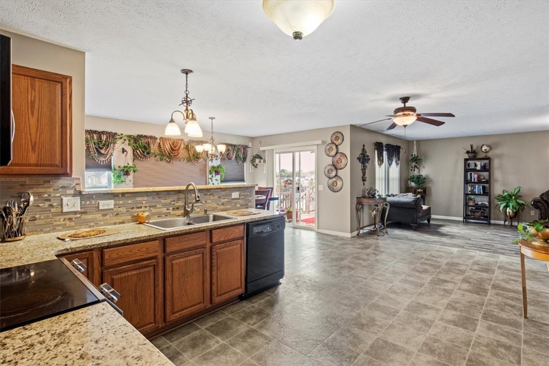 63 Haywards Heath Henrietta, NY 14586 - Photo 16 of 43