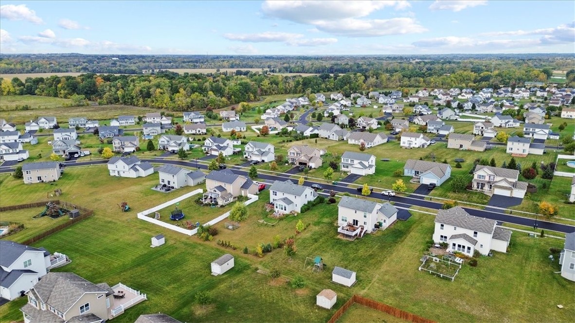 63 Haywards Heath Henrietta, NY 14586 - Photo 41 of 43