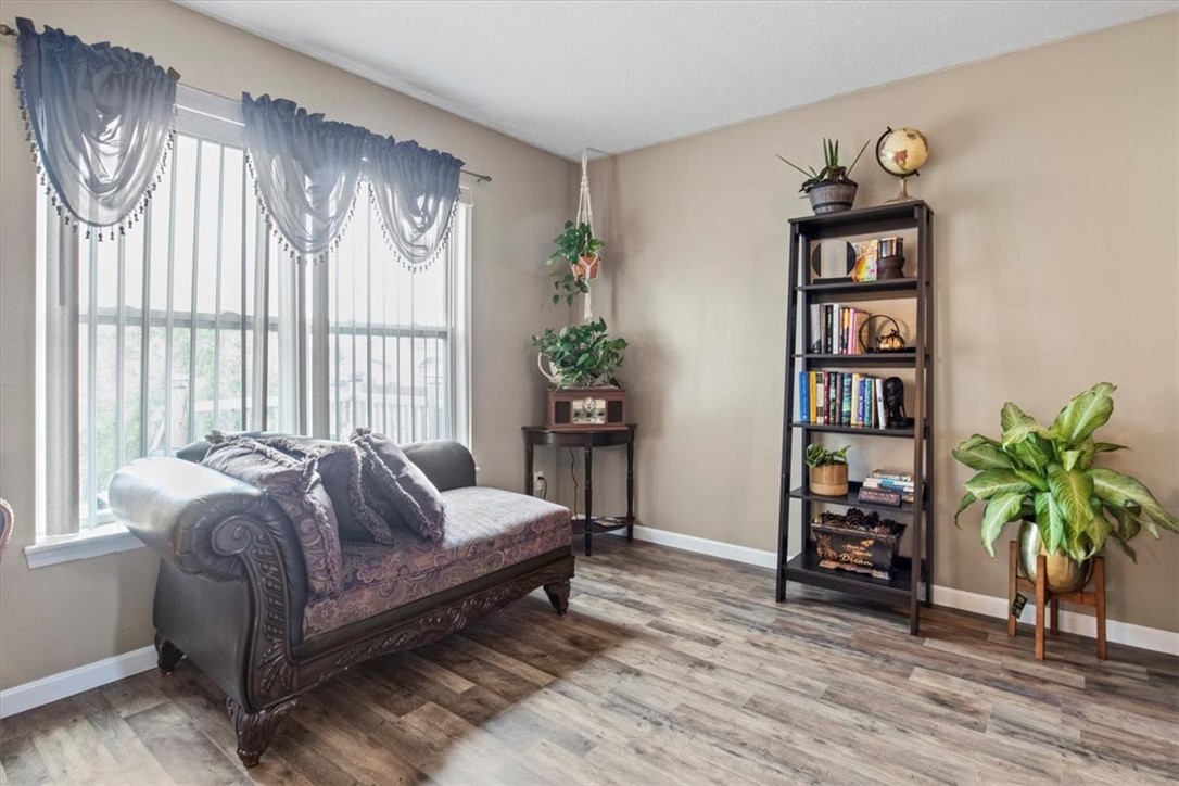 63 Haywards Heath Henrietta, NY 14586 - Photo 10 of 43