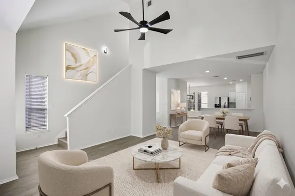 $2,450 | 1705 Stuart Street, Houston, TX 77004