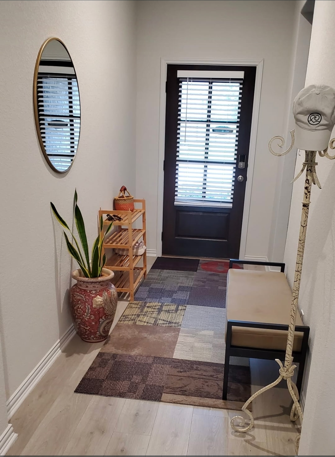 3833 Mercer Road Georgetown, TX 78628 - Photo 2 of 25 Welcome guests to a naturally illuminated entryway with light-toned flooring and an elegant front door.