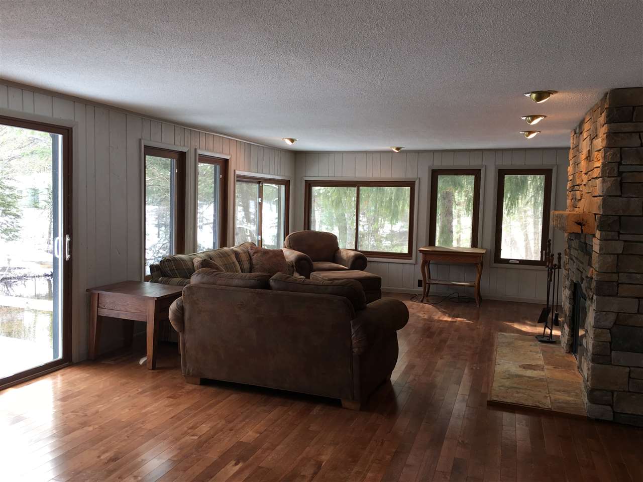 15684 Riverview Road Southeast Grayling, MI 49738 - Photo 11 of 22 1842619-10.JPG