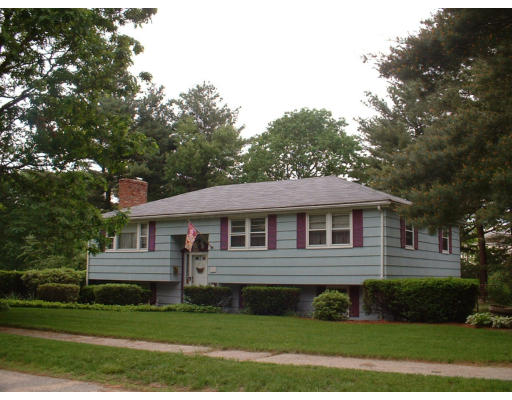 11 Pontiac Road Walpole, MA 02081 - Photo 1 of 1 Gallery Image 1