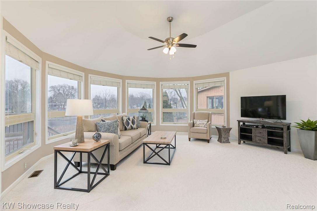 3277 Mann Road Clarkston, MI 48346 - Photo 11 of 49 3277 Mann Rd-11.jpg