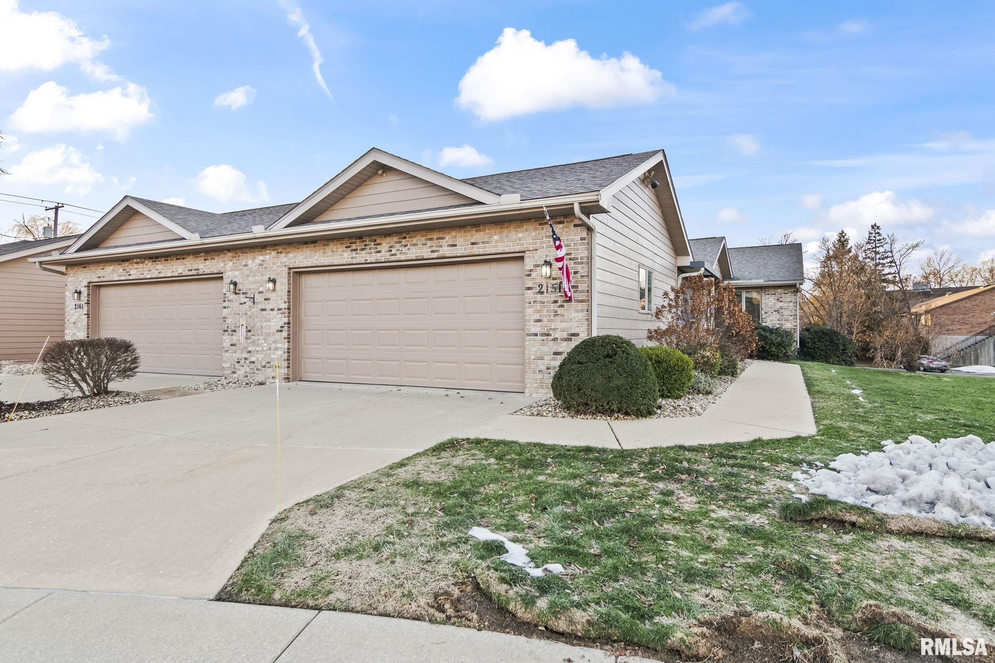 2151 South Imboden Place Decatur, IL 62521 - Photo 4 of 40
