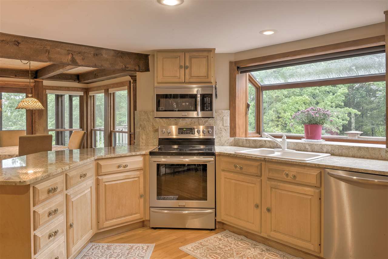 277 Old Walpole Road Keene, NH 03431 - Photo 5 of 40