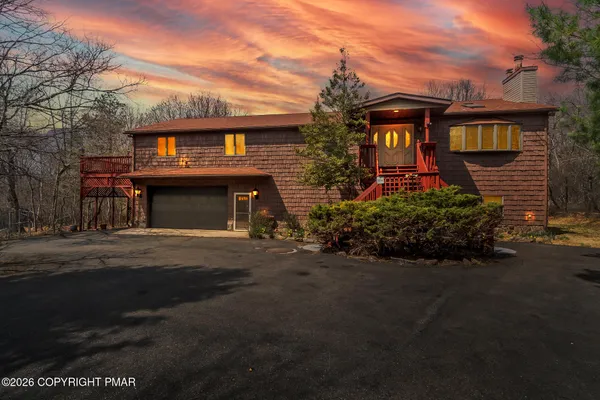 $459,000 | 175 Winding Way, Albrightsville, PA 18210