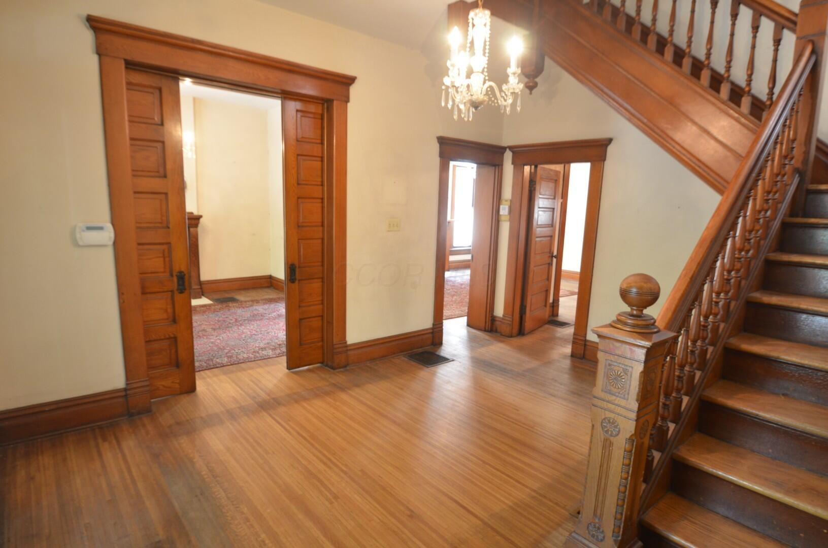 1368 Neil Avenue Columbus, OH 43201 - Photo 5 of 36 05. Pocket doors