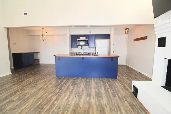 $1,795 | 1018 Blue Ridge Drive, Unit 11, Harrisonburg, VA 22802