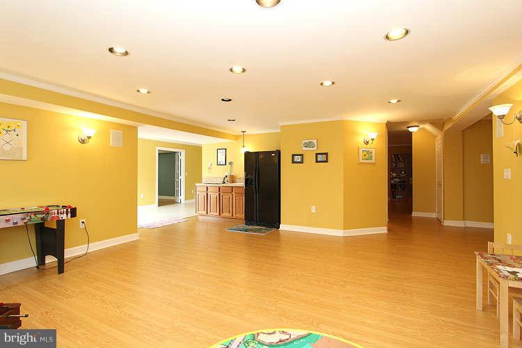 14828 Poplar Hill Road Germantown, MD 20874 - Photo 24 of 30 Lower Level Rec Room