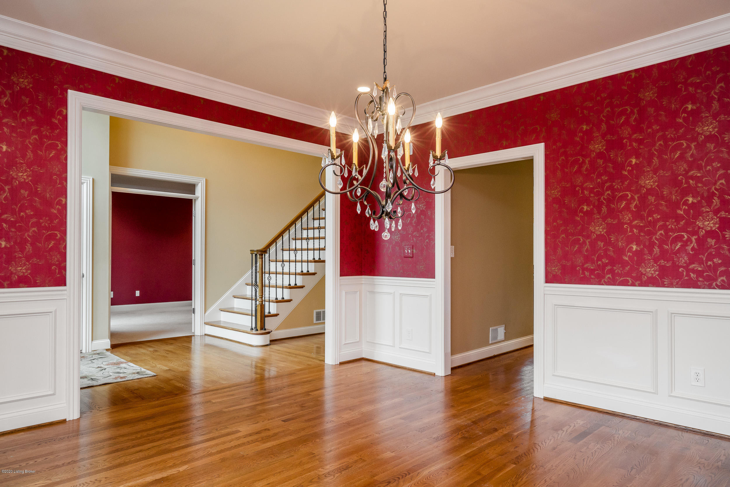 13323 Ridgemoor Drive Prospect, KY 40059 - Photo 29 of 73 wainscoting in dining room