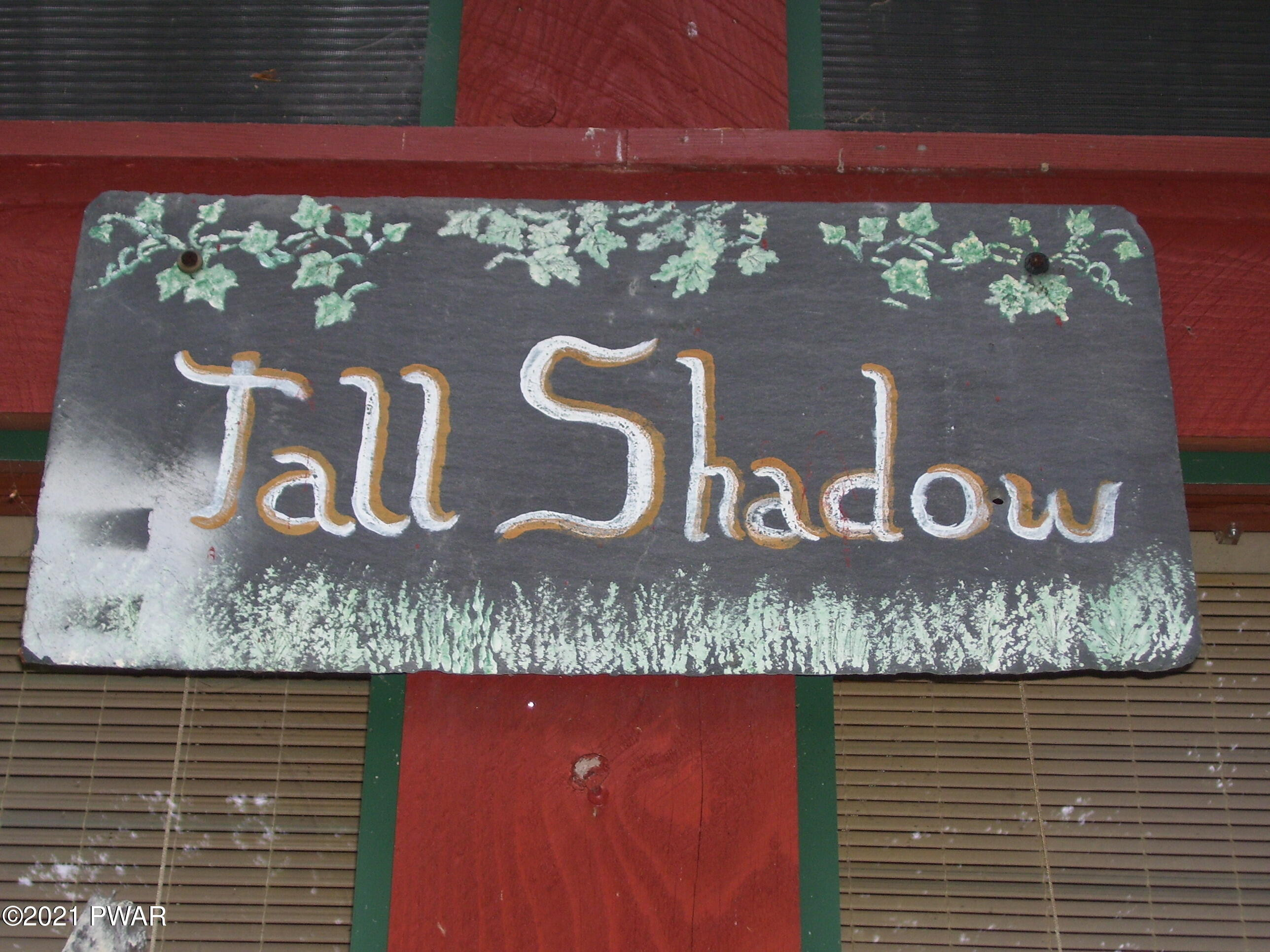 352 North Shore Road Greentown, PA 18426 - Photo 3 of 46 Cabin Sign