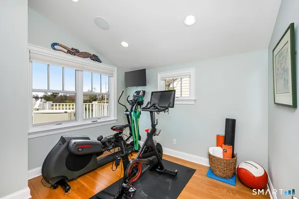 $5,895,000 | 43 Rowayton Avenue, Norwalk, CT 06853