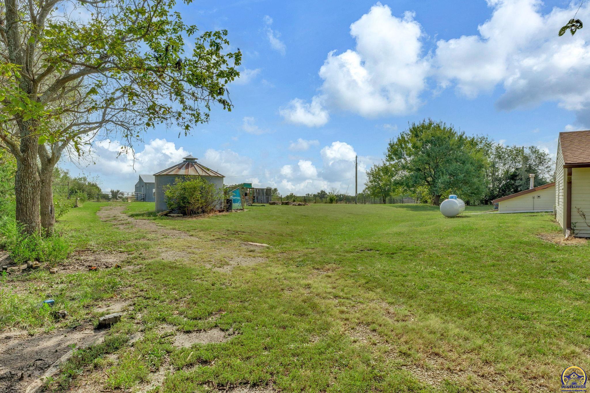 14066 S Road Mayetta, KS 66509 - Photo 41 of 46 Gallery Image 41