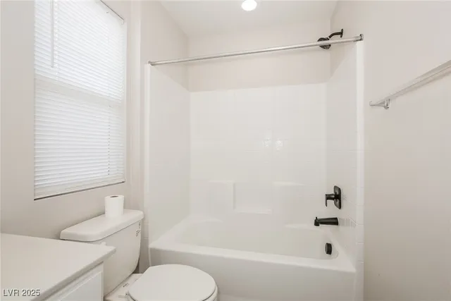 $2,200 | 2936 Sunday Silence Road, North Las Vegas, NV 89086