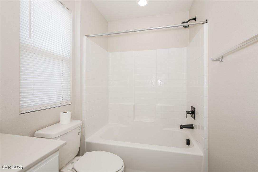 2936 Sunday Silence Road North Las Vegas, NV 89086 - Photo 19 of 25