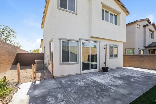 $2,200 | 2936 Sunday Silence Road, North Las Vegas, NV 89086