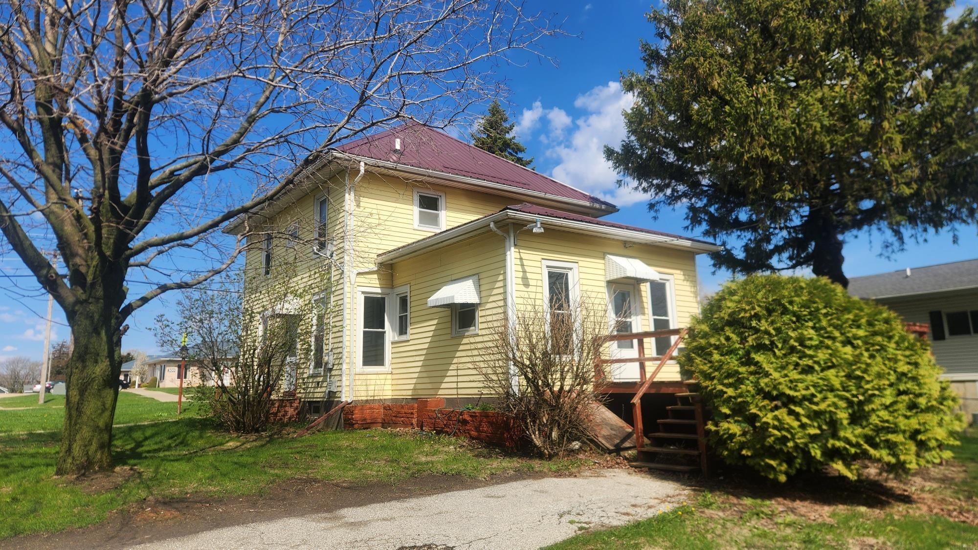 312 Commercial Street Strawberry Point, IA 52076 - Photo 12 of 14 Gallery Image 12