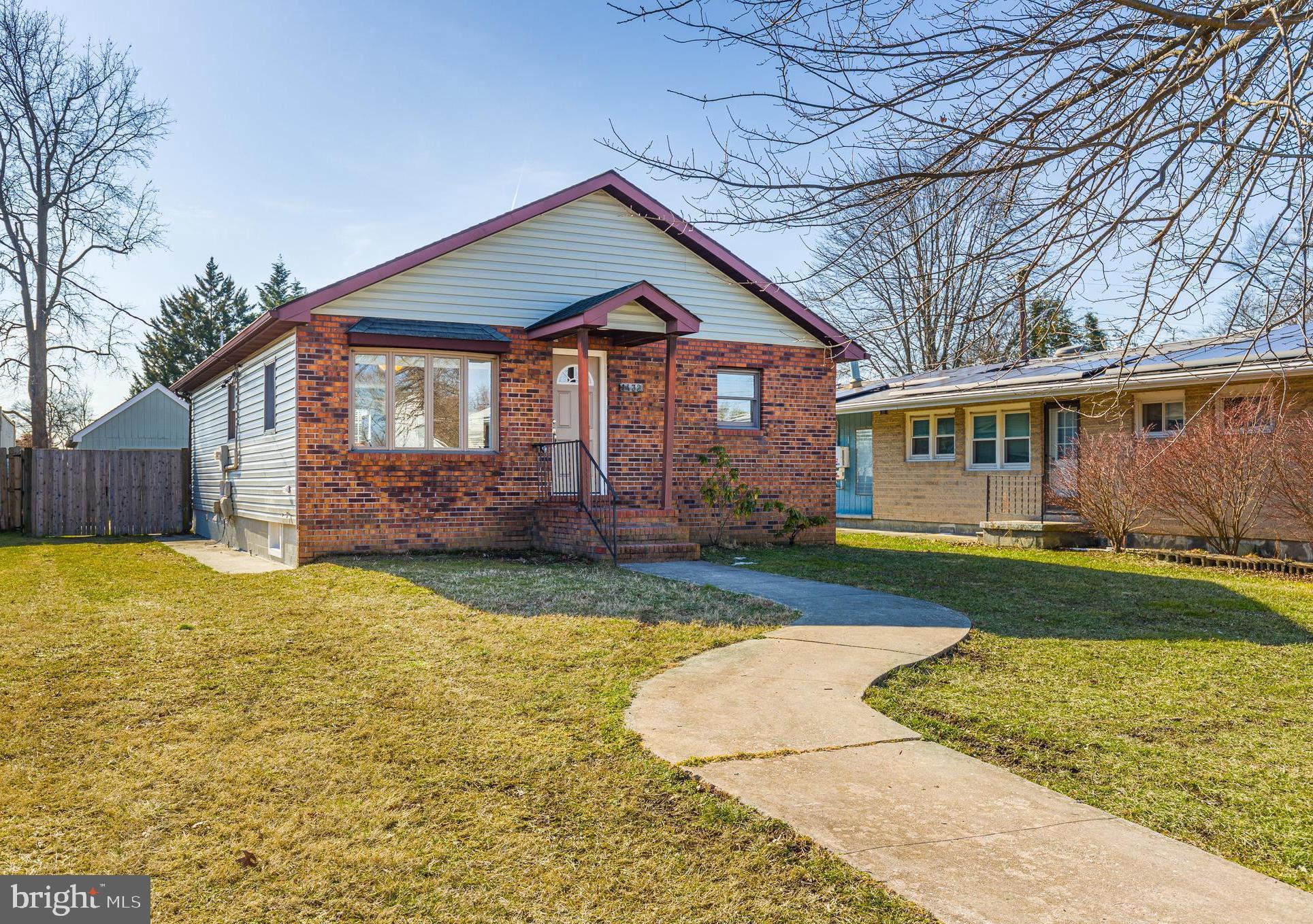 1432 Sussex Road Baltimore, MD 21221 - Photo 1 of 48 Gallery Image 1