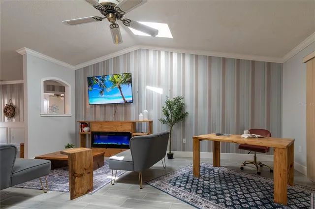 $3,000 | 6908 Arbor Oaks Circle, Bradenton, FL 34209