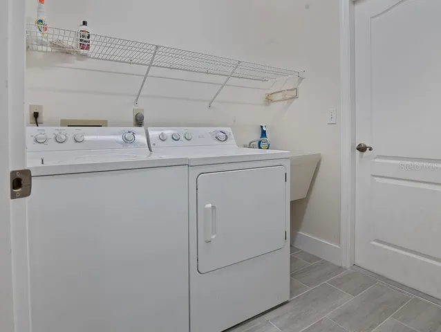 $3,000 | 6908 Arbor Oaks Circle, Bradenton, FL 34209