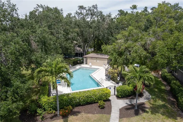 $3,000 | 6908 Arbor Oaks Circle, Bradenton, FL 34209