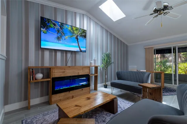 $3,000 | 6908 Arbor Oaks Circle, Bradenton, FL 34209