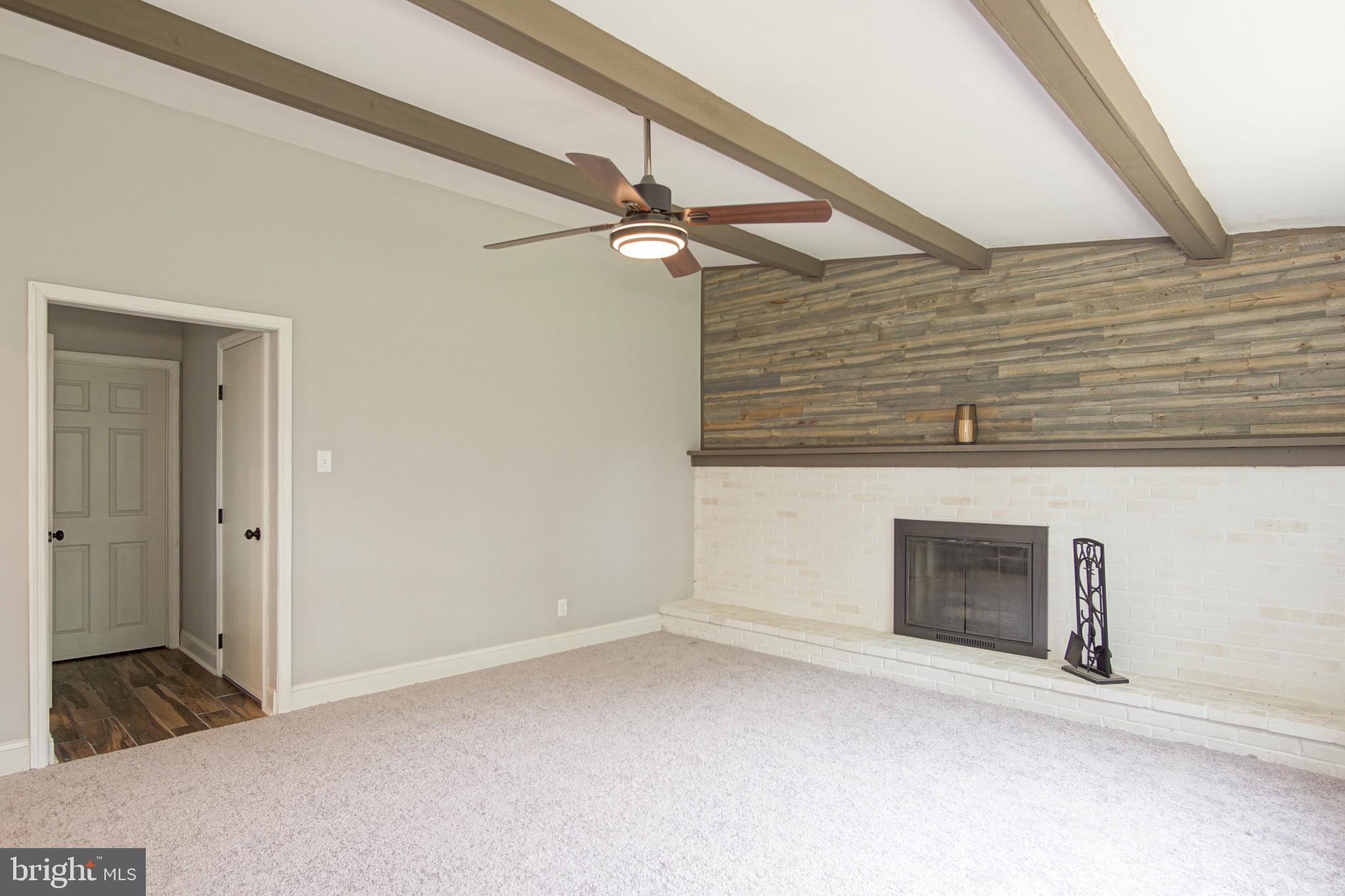 832 Wyngate Road Somerdale, NJ 08083 - Photo 11 of 33 Family Room