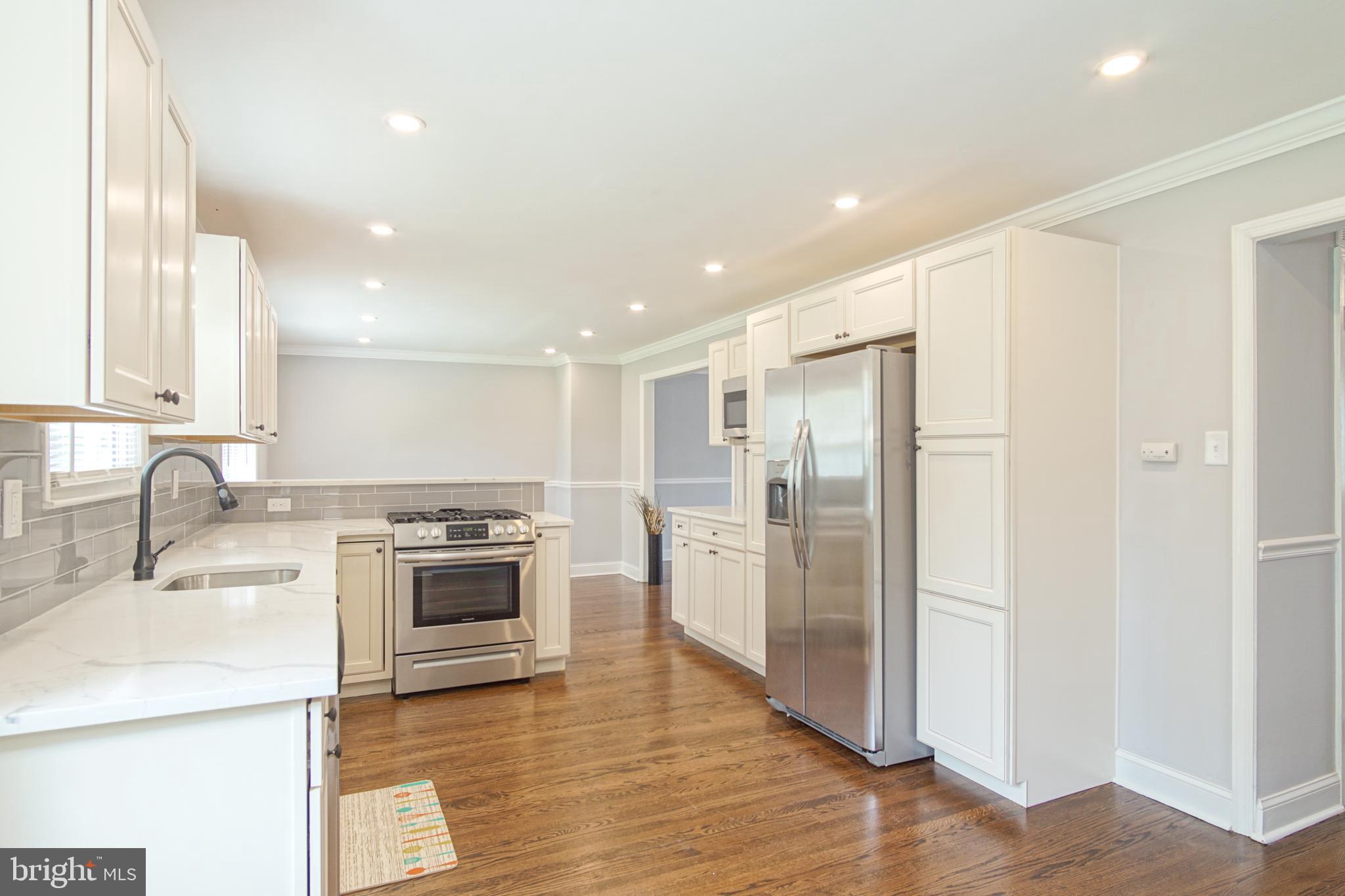 832 Wyngate Road Somerdale, NJ 08083 - Photo 6 of 33 Kitchen