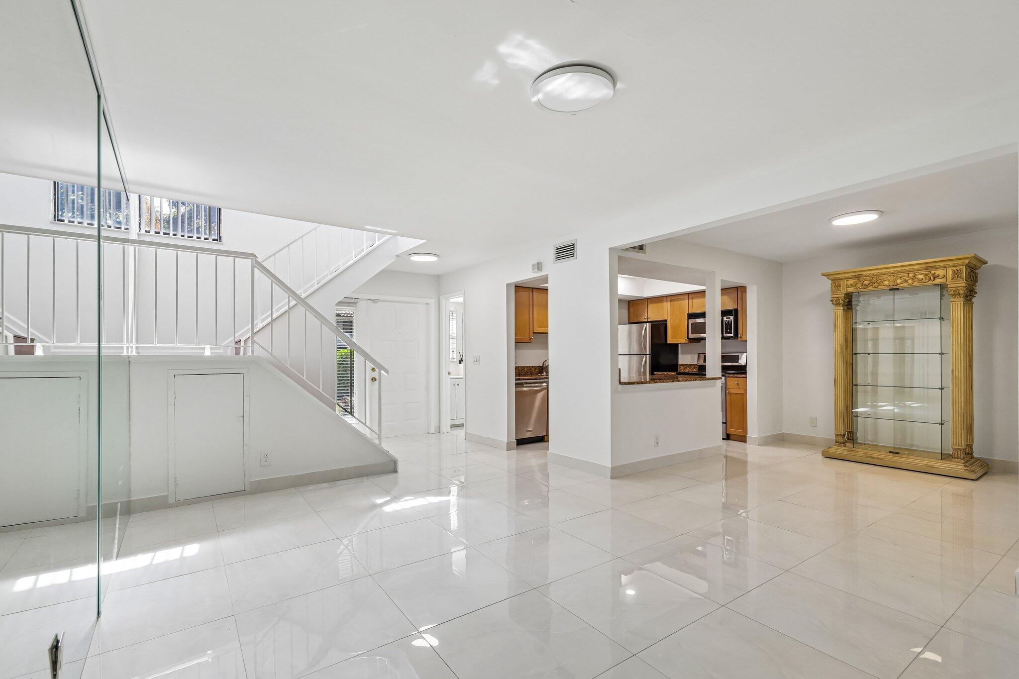 7200 Northwest 2nd Avenue, Unit 126 Boca Raton, FL 33487 - Photo 9 of 35 9-web-or-mls-NW 2nd Ave-S2906-009
