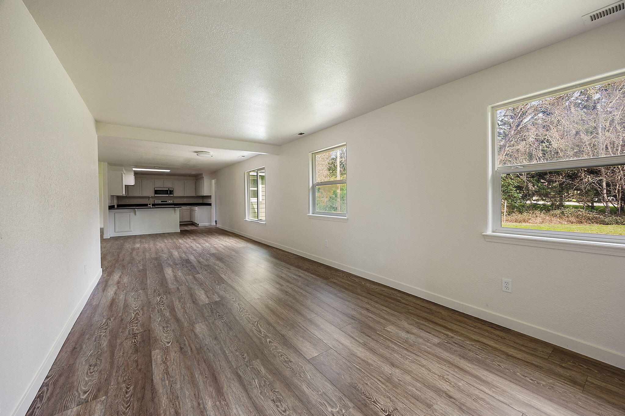 7919 Lower River Road Grants Pass, OR 97526 - Photo 15 of 27 ApxLRR (41)