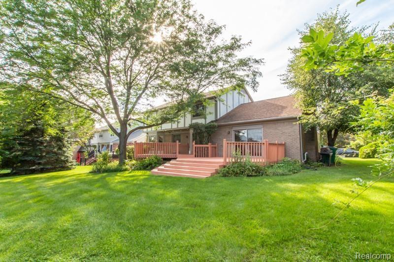 320 Rose Brier Drive Rochester, MI 48309 - Photo 36 of 48