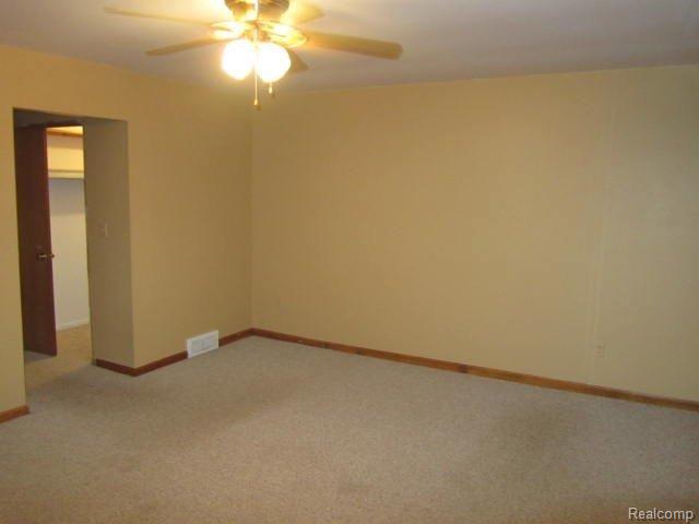 8988 Rynn Road Avoca, MI 48006 - Photo 12 of 22 2013-07-15 07.48.01.jpg
