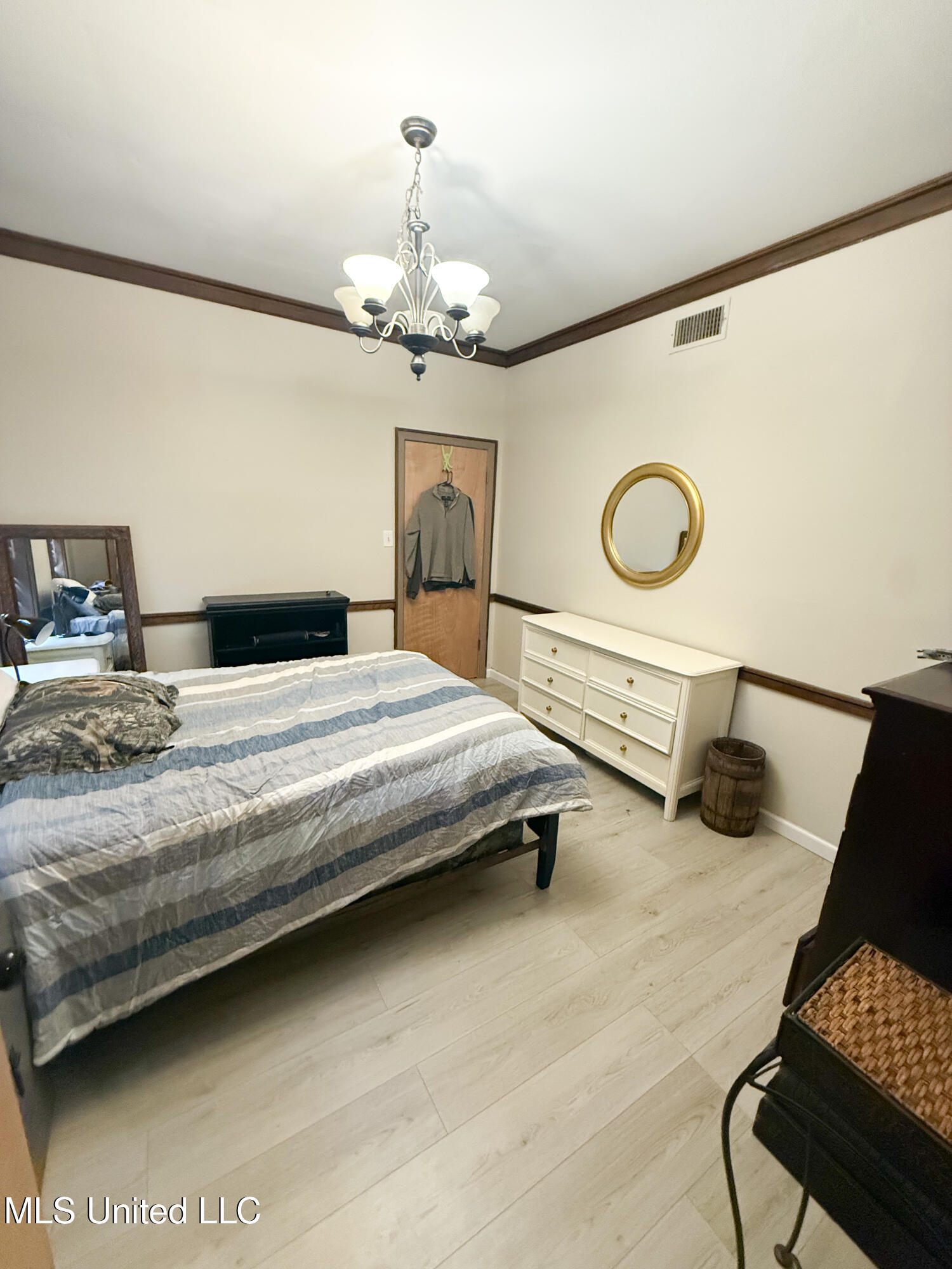 504 Fawn Cove Canton, MS 39046 - Photo 12 of 25 IMG_3685