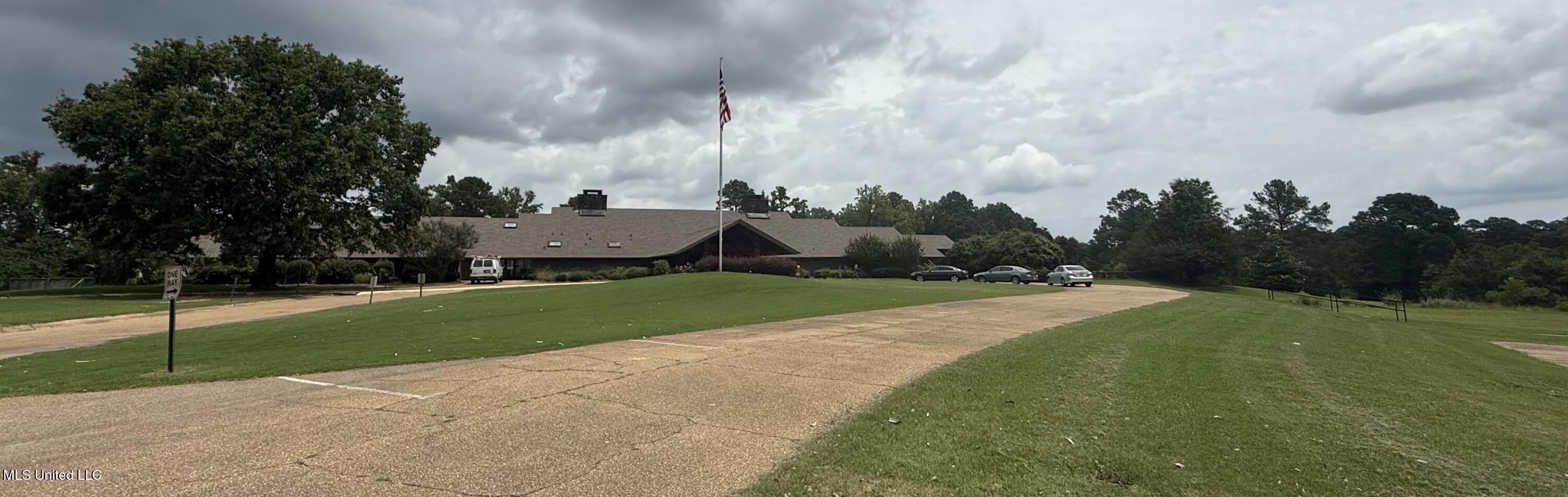 504 Fawn Cove Canton, MS 39046 - Photo 21 of 25 IMG_3710