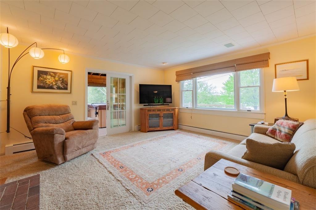 341 East Side Road Trevett, ME 04571 - Photo 7 of 19 Living Room