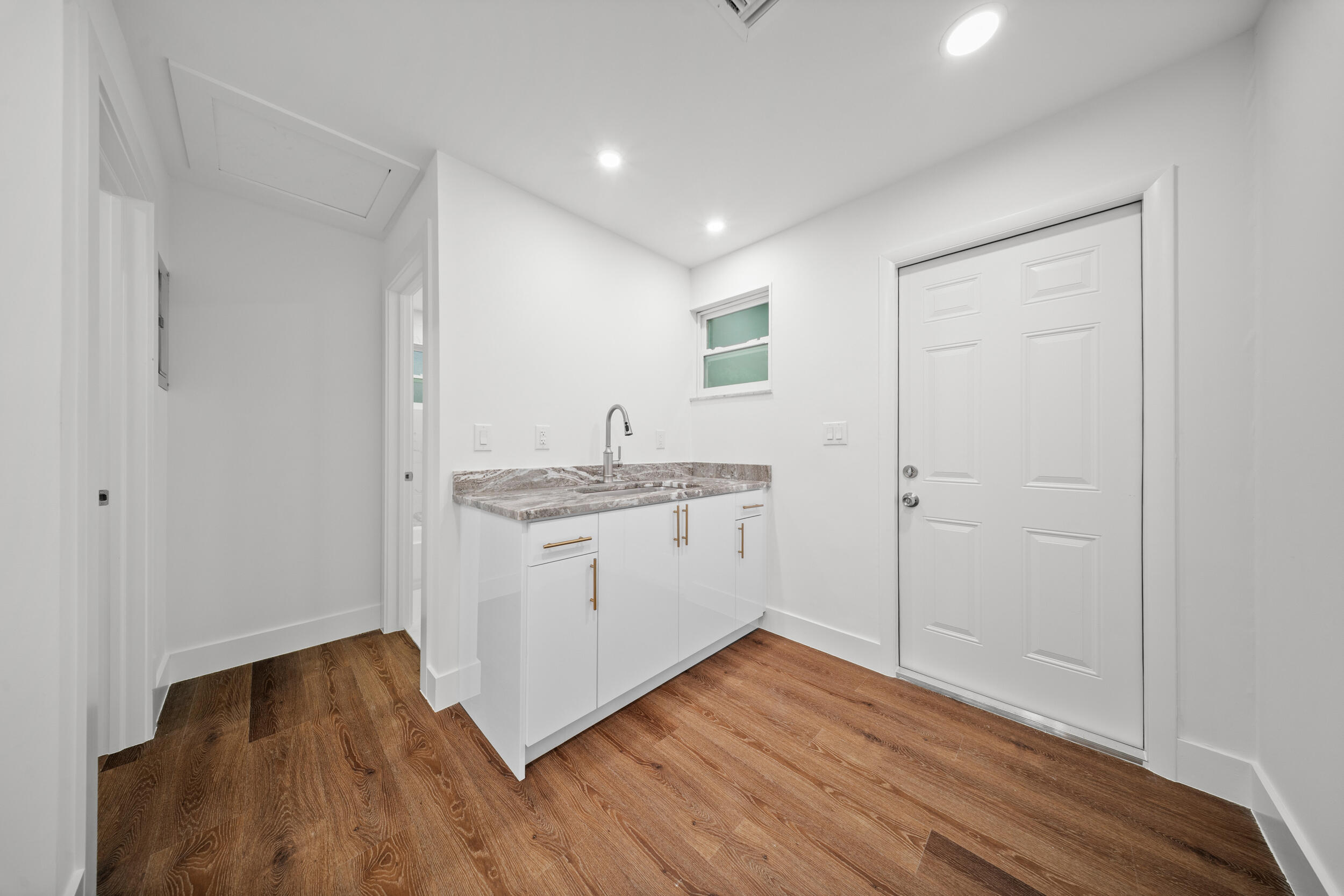 2904 Southeast Bamboo Street Stuart, FL 34997 - Photo 34 of 51 35_dsc08288