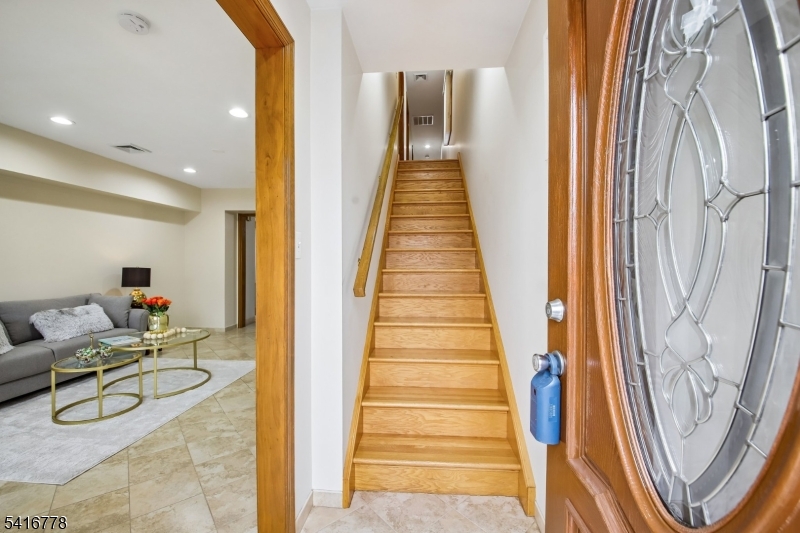 63 Waydell Street Newark, NJ 07105 - Photo 10 of 48