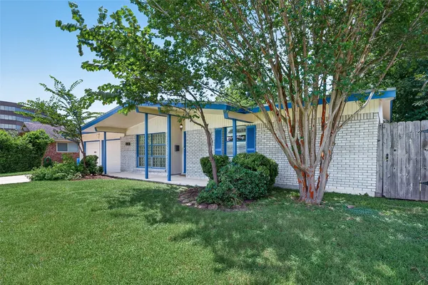 $380,000 | 9650 Meadowcroft Drive, Houston, TX 77063