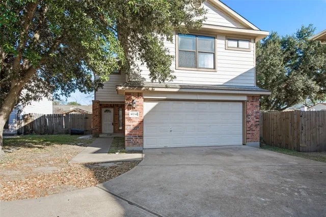 $1,600 | 10241 Azalea Village Drive, Houston, TX 77088