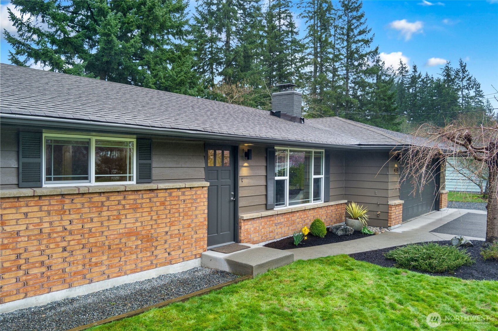 419 124th Street Southeast Everett, WA 98208 - Photo 3 of 38