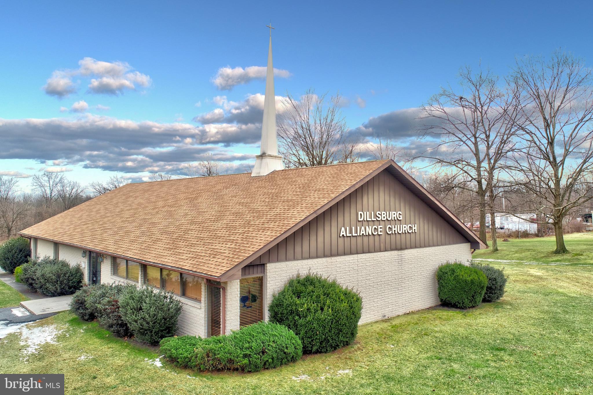 599 Range End Road Dillsburg, PA 17019 - Photo 1 of 43 Gallery Image 1