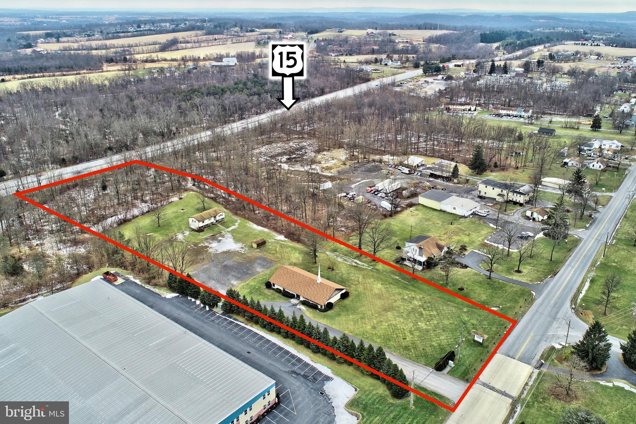 599 Range End Road Dillsburg, PA 17019 - Photo 3 of 43 Gallery Image 3