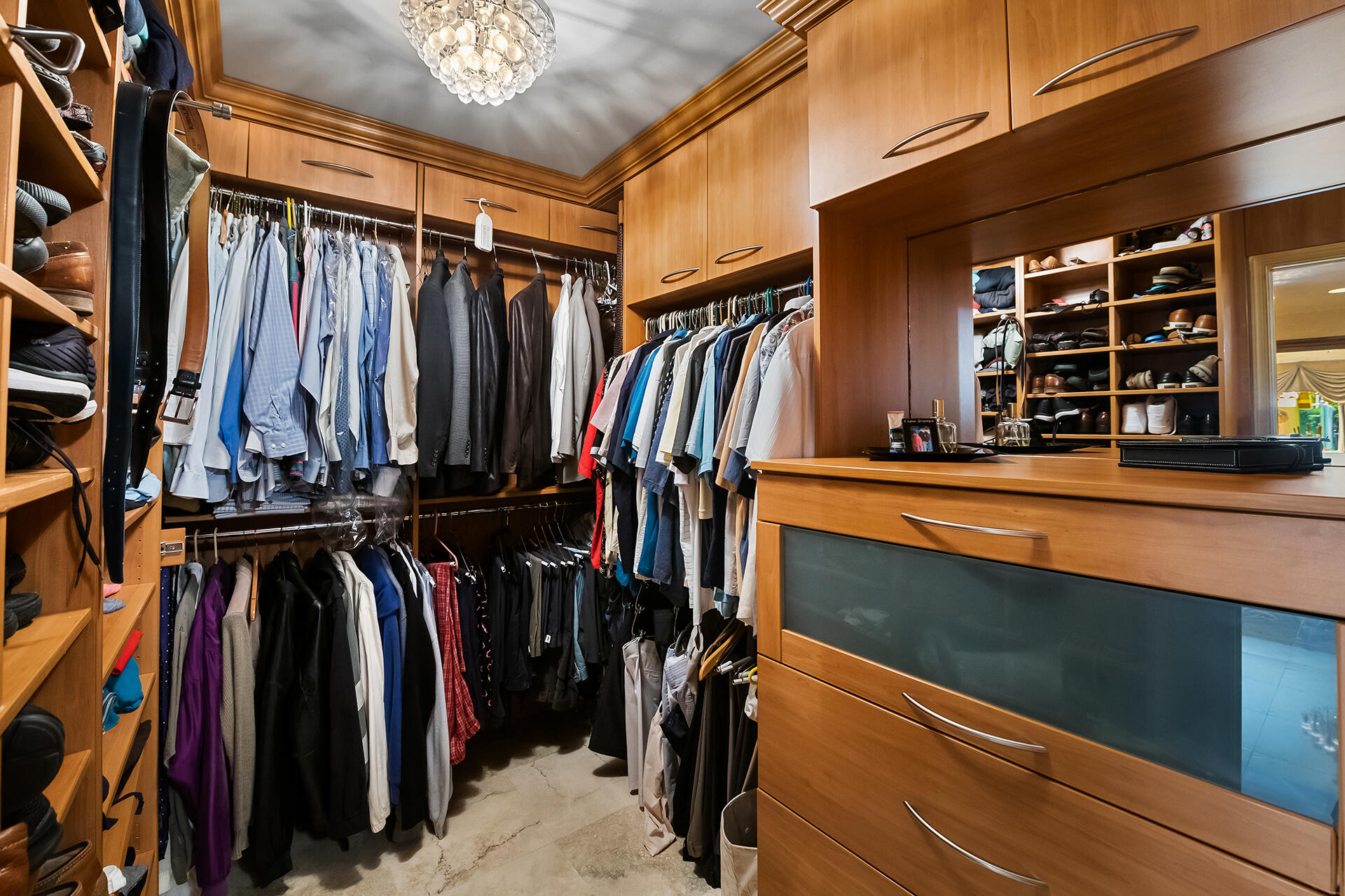 18262 Daybreak Drive Boca Raton, FL 33496 - Photo 25 of 53 California Closet